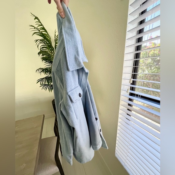 NWOT- THREAD & SUPPLY- Shirt Jacket in sky blue size L - Picture 8 of 10